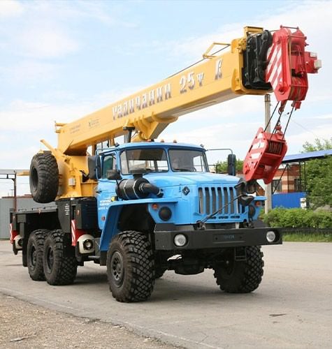 Возможности короткобазных кранов в Ухте